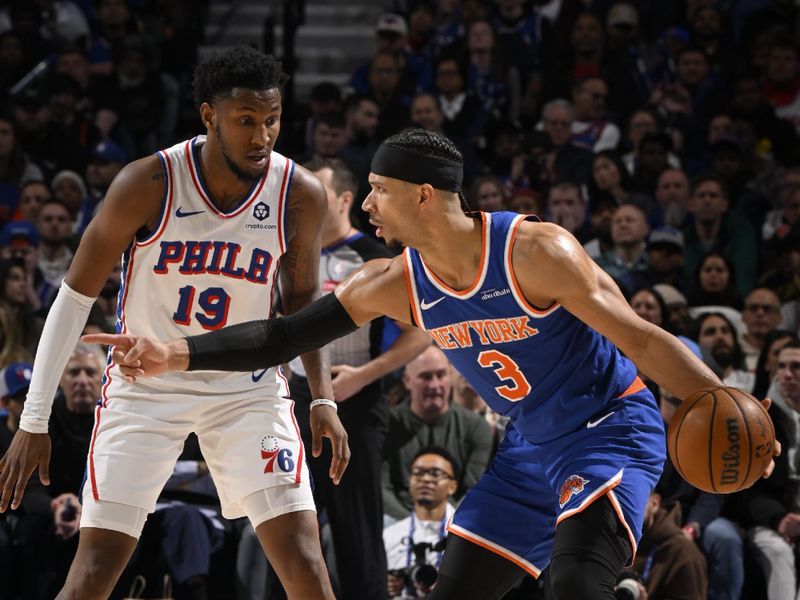 PHILADELPHIA, PA - JANUARY 15: Josh Hart #3 of the New York Knicks dribbles the ball during the game against the Philadelphia 76ers on January 15, 2025 at the Wells Fargo Center in Philadelphia, Pennsylvania NOTE TO USER: User expressly acknowledges and agrees that, by downloading and/or using this Photograph, user is consenting to the terms and conditions of the Getty Images License Agreement. Mandatory Copyright Notice: Copyright 2025 NBAE (Photo by David Dow/NBAE via Getty Images)