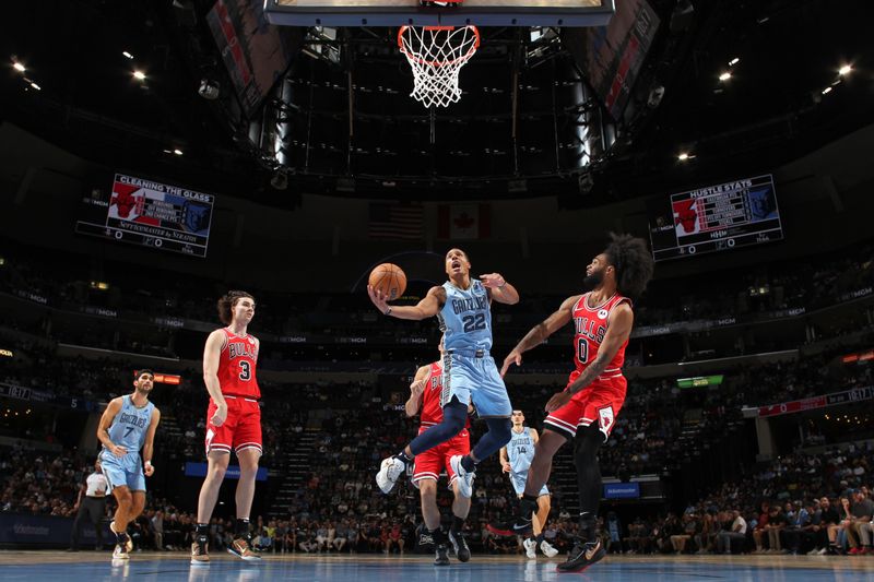 MEMPHIS, TN - OCTOBER 28: Desmond Bane #22 of the Memphis Grizzlies drives to the basket during the game against the Chicago Bulls on October 28, 2024 at FedExForum in Memphis, Tennessee. NOTE TO USER: User expressly acknowledges and agrees that, by downloading and or using this photograph, User is consenting to the terms and conditions of the Getty Images License Agreement. Mandatory Copyright Notice: Copyright 2024 NBAE (Photo by Joe Murphy/NBAE via Getty Images)