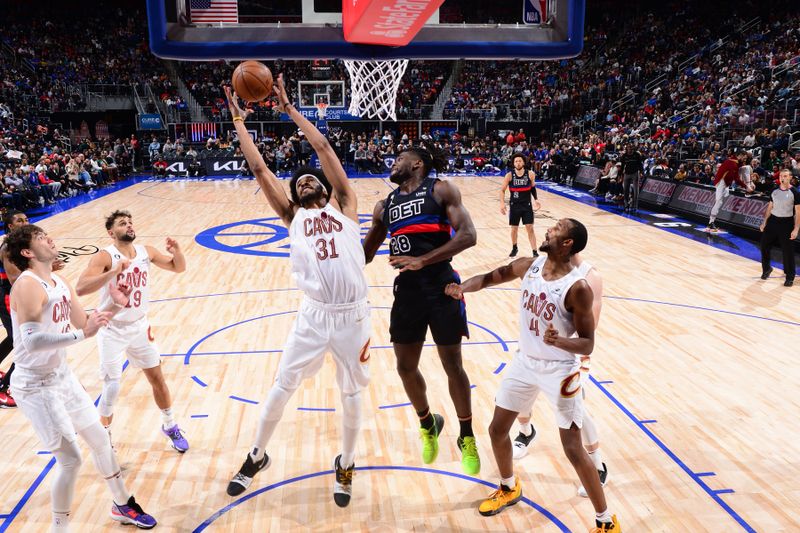 DETROIT, MI - NOVEMBER 4: Jarrett Allen #31 of the Cleveland Cavaliers rebounds the ball during the game against the Detroit Pistons on November 4, 2022 at Little Caesars Arena in Detroit, Michigan. NOTE TO USER: User expressly acknowledges and agrees that, by downloading and/or using this photograph, User is consenting to the terms and conditions of the Getty Images License Agreement. Mandatory Copyright Notice: Copyright 2022 NBAE (Photo by Chris Schwegler/NBAE via Getty Images)