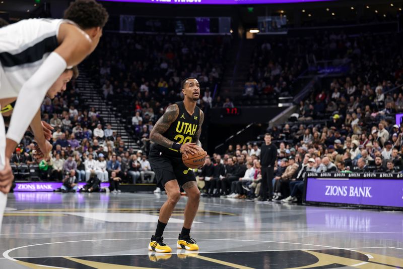 SALT LAKE CITY, UT - NOVEMBER 26: John Collins #20 of the Utah Jazz prepares to shoot a free throw during the game against the San Antonio Spurs during the Emirates NBA Cup game on November 26, 2024 at Delta Center in Salt Lake City, Utah. NOTE TO USER: User expressly acknowledges and agrees that, by downloading and or using this Photograph, User is consenting to the terms and conditions of the Getty Images License Agreement. Mandatory Copyright Notice: Copyright 2024 NBAE (Photo by Chris Nicoll/NBAE via Getty Images)