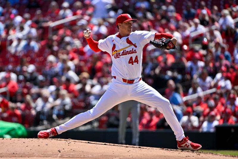 Apr 24, 2024; St. Louis, Missouri, USA;  St. Louis Cardinals starting pitcher Kyle Gibson (44) pitches against the Arizona Diamondbacks during the fourth inning at Busch Stadium. Mandatory Credit: Jeff Curry-USA TODAY Sports