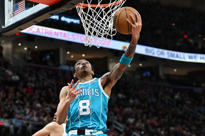 CLEVELAND, OHIO - APRIL 14: Nick Smith Jr. #8 of the Charlotte Hornets shoots during the second half against the Cleveland Cavaliers at Rocket Mortgage Fieldhouse on April 14, 2024 in Cleveland, Ohio. NOTE TO USER: User expressly acknowledges and agrees that, by downloading and or using this photograph, User is consenting to the terms and conditions of the Getty Images License Agreement. (Photo by Nick Cammett/Getty Images)