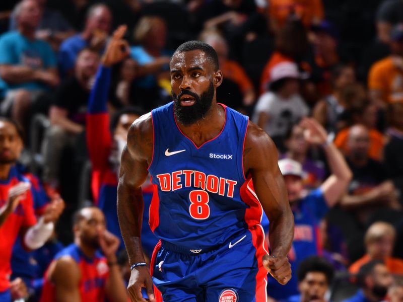 PHOENIX, AZ - OCTOBER 11: =Tim Hardaway Jr. #8 of the Detroit Pistons runs up the court during the game against the Phoenix Suns during a NBA preseason game on October 11, 2024 at Footprint Center in Phoenix, Arizona. NOTE TO USER: User expressly acknowledges and agrees that, by downloading and or using this photograph, user is consenting to the terms and conditions of the Getty Images License Agreement. Mandatory Copyright Notice: Copyright 2024 NBAE (Photo by Barry Gossage/NBAE via Getty Images)