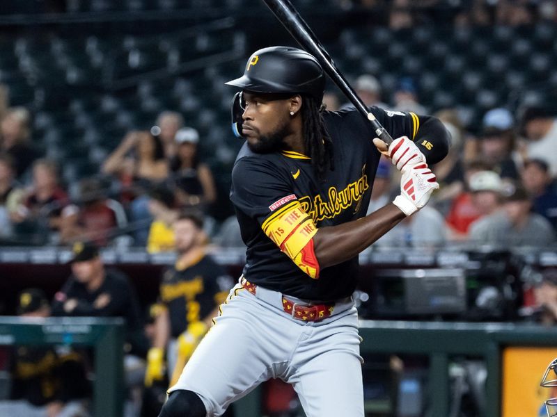 May 27, 2025; Phoenix, Arizona, USA; Pittsburgh Pirates outfielder Oneil Cruz in the first inning against the Arizona Diamondbacks at Chase Field. Mandatory Credit: Mark J. Rebilas-Imagn Images