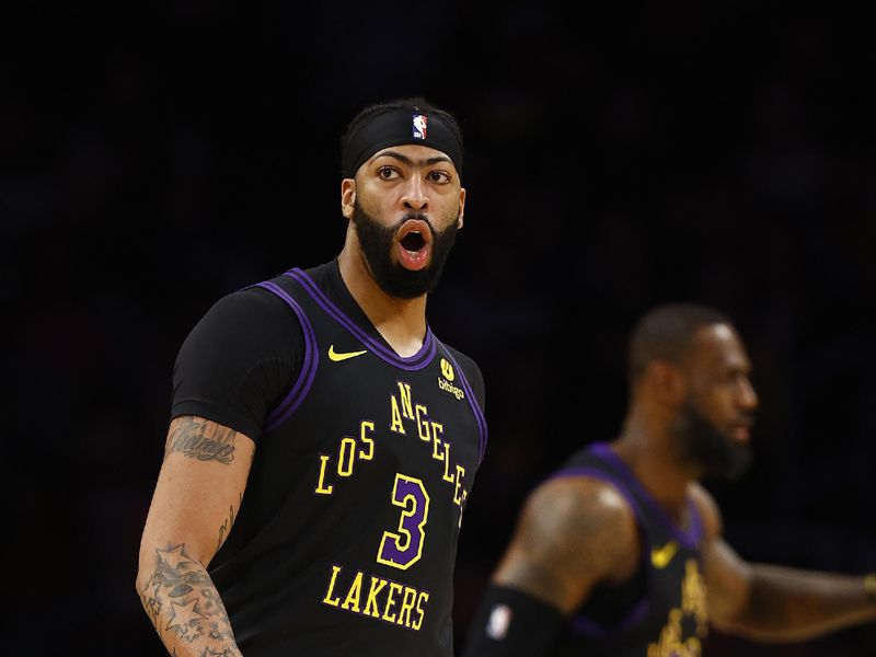 LOS ANGELES, CALIFORNIA - JANUARY 15:  Anthony Davis #3 of the Los Angeles Lakers in the first half at Crypto.com Arena on January 15, 2024 in Los Angeles, California.  NOTE TO USER: User expressly acknowledges and agrees that, by downloading and/or using this photograph, user is consenting to the terms and conditions of the Getty Images License Agreement.  (Photo by Ronald Martinez/Getty Images)