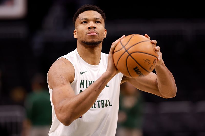 MILWAUKEE, WISCONSIN - JANUARY 14: Giannis Antetokounmpo #34 of the Milwaukee Bucks warms up before the game against the Sacramento Kings at Fiserv Forum on January 14, 2024 in Milwaukee, Wisconsin. NOTE TO USER: User expressly acknowledges and agrees that, by downloading and or using this photograph, User is consenting to the terms and conditions of the Getty Images License Agreement. (Photo by John Fisher/Getty Images)