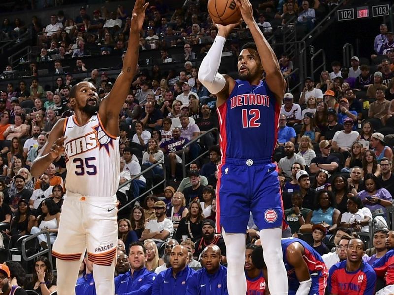 PHOENIX, AZ - OCTOBER 11: Tobias Harris #12 of the Detroit Pistons shoots the ball during the game on October 11, 2024 at Footprint Center in Phoenix, Arizona. NOTE TO USER: User expressly acknowledges and agrees that, by downloading and or using this photograph, user is consenting to the terms and conditions of the Getty Images License Agreement. Mandatory Copyright Notice: Copyright 2024 NBAE (Photo by Kate Frese/NBAE via Getty Images)