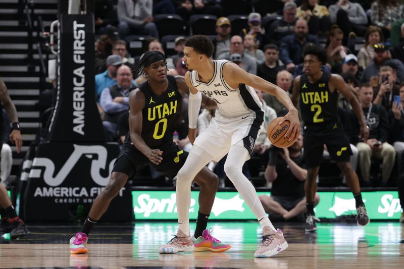 SALT LAKE CITY, UT - MARCH 27: Victor Wembanyama #1 of the San Antonio Spurs dribbles the ball during the game against the Utah Jazz on March 27, 2024 at Delta Center in Salt Lake City, Utah. NOTE TO USER: User expressly acknowledges and agrees that, by downloading and or using this Photograph, User is consenting to the terms and conditions of the Getty Images License Agreement. Mandatory Copyright Notice: Copyright 2024 NBAE (Photo by Chris Nicoll/NBAE via Getty Images)