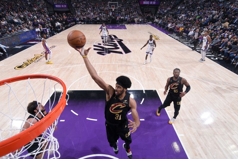SACRAMENTO, CA - MARCH 19:  Jarrett Allen #31 of the Cleveland Cavaliers goes up for the rebound during the game against the Sacramento Kings  on March 19, 2025 at Golden 1 Center in Sacramento, California. NOTE TO USER: User expressly acknowledges and agrees that, by downloading and or using this Photograph, user is consenting to the terms and conditions of the Getty Images License Agreement. Mandatory Copyright Notice: Copyright 2025 NBAE (Photo by Rocky Widner/NBAE via Getty Images)