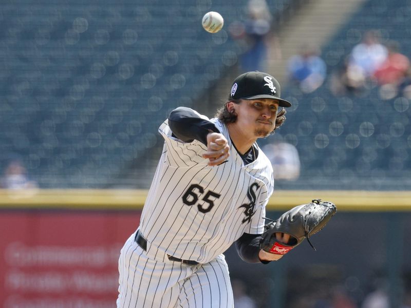 Sep 11, 2024; Chicago, Illinois, USA; Chicago White Sox starting pitcher Davis Martin (65) delivers a pitch against the Cleveland Guardians during the first inning at Guaranteed Rate Field. Mandatory Credit: Kamil Krzaczynski-Imagn Images