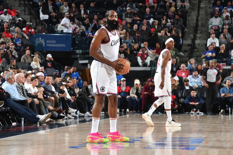 INGLEWOOD, CA - DECEMBER 1: James Harden #1 of the LA Clippers handles the ball during the game against the Denver Nuggets on December 1, 2024 at Intuit Dome in Los Angeles, California. NOTE TO USER: User expressly acknowledges and agrees that, by downloading and/or using this Photograph, user is consenting to the terms and conditions of the Getty Images License Agreement. Mandatory Copyright Notice: Copyright 2024 NBAE (Photo by Juan Ocampo/NBAE via Getty Images)