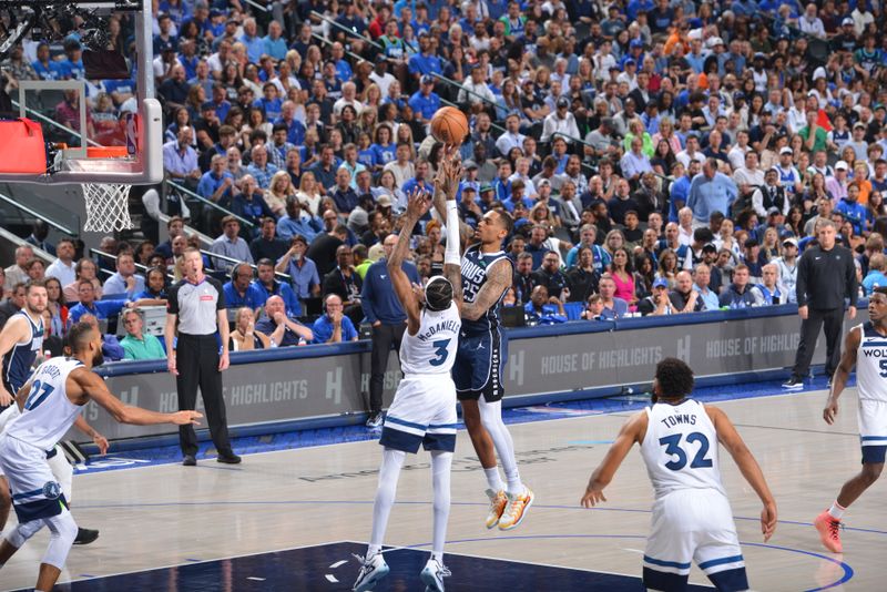 DALLAS, TX - MAY 28:  PJ Washington #25 of the Dallas Mavericks shoots the ball during the game against the Minnesota Timberwolves during Game 3 of the Western Conference Finals of the 2024 NBA Playoffs on May 28, 2024 at the American Airlines Center in Dallas, Texas. NOTE TO USER: User expressly acknowledges and agrees that, by downloading and or using this photograph, User is consenting to the terms and conditions of the Getty Images License Agreement. Mandatory Copyright Notice: Copyright 2024 NBAE (Photo by Jesse D. Garrabrant/NBAE via Getty Images)