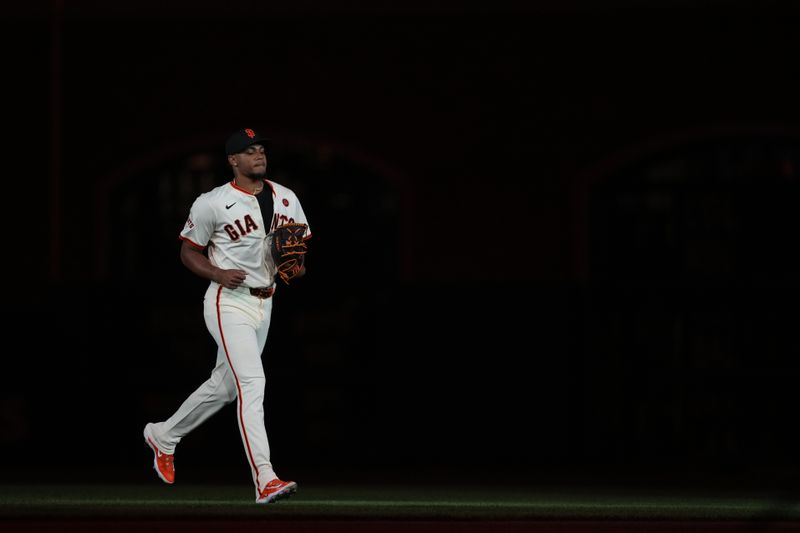 Jun 26, 2024; San Francisco, California, USA; San Francisco Giants relief pitcher Camilo Doval (75) enters the game during the ninth inning against the Chicago Cubs at Oracle Park. Mandatory Credit: Darren Yamashita-USA TODAY Sports