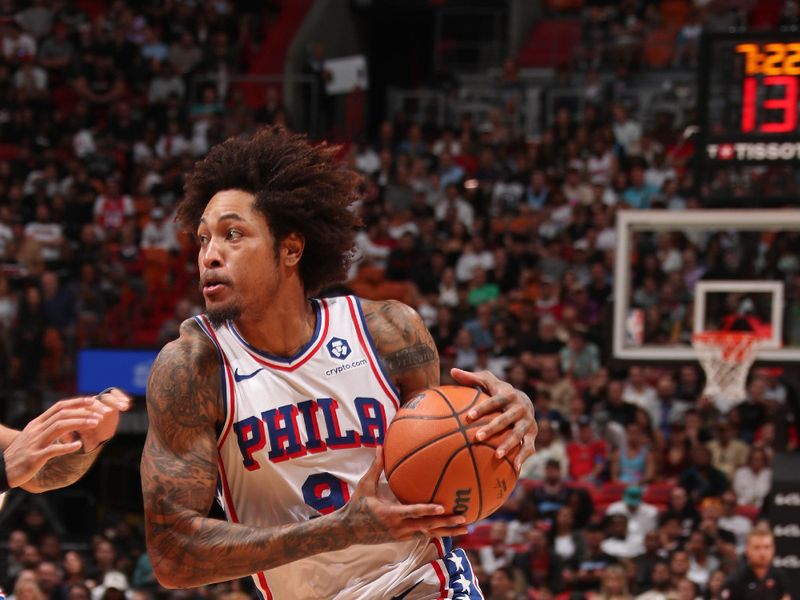 MIAMI, FL - APRIL 4: Kelly Oubre Jr. #9 of the Philadelphia 76ers drives to the basket during the game against the Miami Heat on April 4, 2024 at Kaseya Center in Miami, Florida. NOTE TO USER: User expressly acknowledges and agrees that, by downloading and or using this Photograph, user is consenting to the terms and conditions of the Getty Images License Agreement. Mandatory Copyright Notice: Copyright 2024 NBAE (Photo by Issac Baldizon/NBAE via Getty Images)