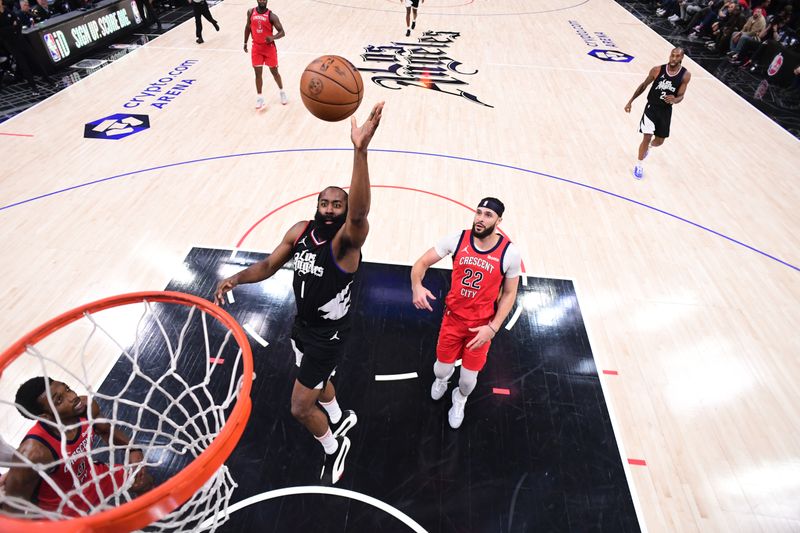 LOS ANGELES, CA - FEBRUARY 7: James Harden #1 of the LA Clippers shoots the ball during the game against the New Orleans Pelicans on February 7, 2024 at Crypto.Com Arena in Los Angeles, California. NOTE TO USER: User expressly acknowledges and agrees that, by downloading and/or using this Photograph, user is consenting to the terms and conditions of the Getty Images License Agreement. Mandatory Copyright Notice: Copyright 2024 NBAE (Photo by Adam Pantozzi/NBAE via Getty Images)