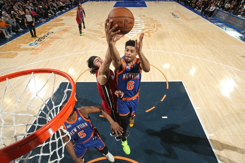 NEW YORK, NY - JANUARY 27: Quentin Grimes #6 of the New York Knicks drives to the basket during the game against the Miami Heat on January 27, 2024 at Madison Square Garden in New York City, New York.  NOTE TO USER: User expressly acknowledges and agrees that, by downloading and or using this photograph, User is consenting to the terms and conditions of the Getty Images License Agreement. Mandatory Copyright Notice: Copyright 2024 NBAE  (Photo by Nathaniel S. Butler/NBAE via Getty Images)