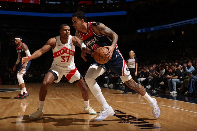 WASHINGTON, DC -? MARCH 23:  Kyle Kuzma #33 of the Washington Wizards goes to the basket during the game on March 23, 2024 at Capital One Arena in Washington, DC. NOTE TO USER: User expressly acknowledges and agrees that, by downloading and or using this Photograph, user is consenting to the terms and conditions of the Getty Images License Agreement. Mandatory Copyright Notice: Copyright 2024 NBAE (Photo by Stephen Gosling/NBAE via Getty Images)