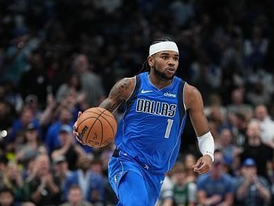 DALLAS, TX - NOVEMBER 5: Jaden Hardy #1 of the Dallas Mavericks dribbles the ball during the game against the Charlotte Hornets on November 5, 2023 at the American Airlines Center in Dallas, Texas. NOTE TO USER: User expressly acknowledges and agrees that, by downloading and or using this photograph, User is consenting to the terms and conditions of the Getty Images License Agreement. Mandatory Copyright Notice: Copyright 2023 NBAE (Photo by Glenn James/NBAE via Getty Images)