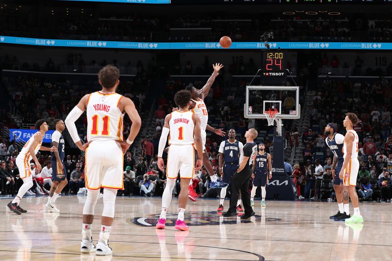 CHICAGO, IL - NOVEMBER 3: Clint Capela #15 of the Atlanta Hawks takes tip off during the game against the New Orleans Pelicans on November 3, 2024 at United Center in Chicago, Illinois. NOTE TO USER: User expressly acknowledges and agrees that, by downloading and or using this photograph, User is consenting to the terms and conditions of the Getty Images License Agreement. Mandatory Copyright Notice: Copyright 2024 NBAE (Photo by Jeff Haynes/NBAE via Getty Images)