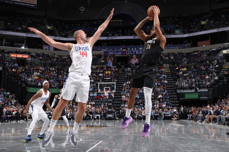 MEMPHIS, TN - FEBRUARY 23: Lamar Stevens #24 of the Memphis Grizzlies shoots the ball during the game against the LA Clippers on February 23, 2024 at FedExForum in Memphis, Tennessee. NOTE TO USER: User expressly acknowledges and agrees that, by downloading and or using this photograph, User is consenting to the terms and conditions of the Getty Images License Agreement. Mandatory Copyright Notice: Copyright 2024 NBAE (Photo by Joe Murphy/NBAE via Getty Images)