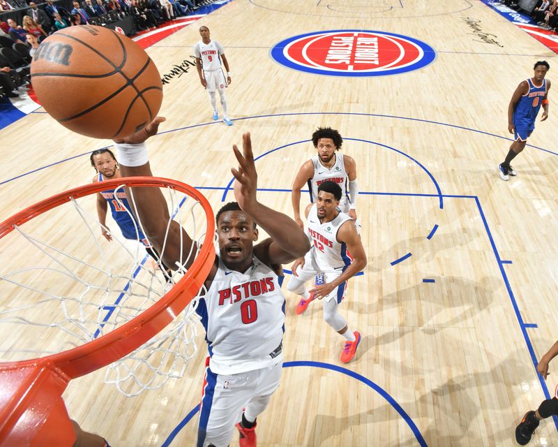 DETROIT, MI - APRIL 27: Jalen Duren #0 of the Detroit Pistons dunks the ball during the game against the New York Knicks during Round 1 Game 4 of the 2025 NBA Playoffs on April 27, 2025 at Little Caesars Arena in Detroit, Michigan. NOTE TO USER: User expressly acknowledges and agrees that, by downloading and/or using this photograph, User is consenting to the terms and conditions of the Getty Images License Agreement. Mandatory Copyright Notice: Copyright 2025 NBAE(Photo by Chris Schwegler/NBAE via Getty Images)
