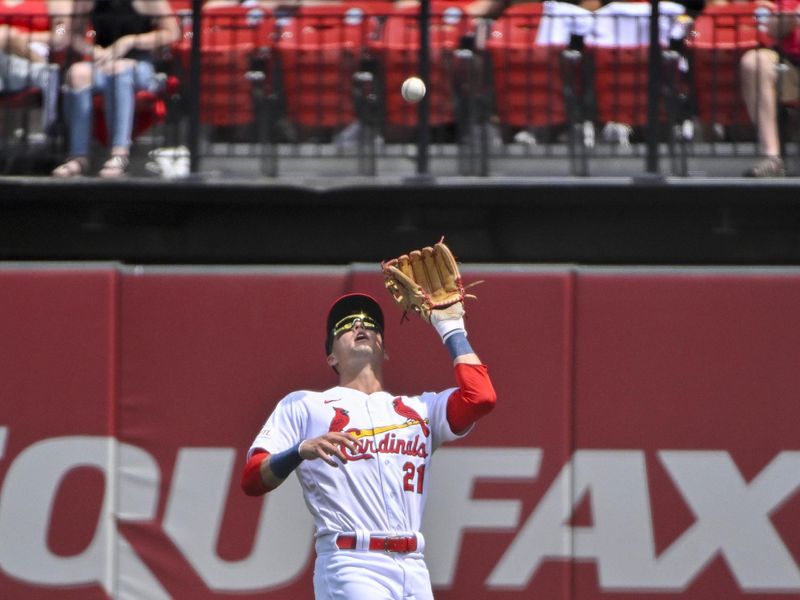 May 7, 2023; St. Louis, Missouri, USA;  St. Louis Cardinals right fielder Lars Nootbaar (21) catches a fly ball against the Detroit Tigers during the third inning at Busch Stadium. Mandatory Credit: Jeff Curry-USA TODAY Sports