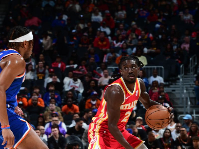 ATLANTA, GA - NOVEMBER 6: Keaton Wallace #2 of the Atlanta Hawks dribbles the ball during the game against the New York Knicks during a regular season game on November 6, 2024 at State Farm Arena in Atlanta, Georgia.  NOTE TO USER: User expressly acknowledges and agrees that, by downloading and/or using this Photograph, user is consenting to the terms and conditions of the Getty Images License Agreement. Mandatory Copyright Notice: Copyright 2024 NBAE (Photo by Scott Cunningham/NBAE via Getty Images)