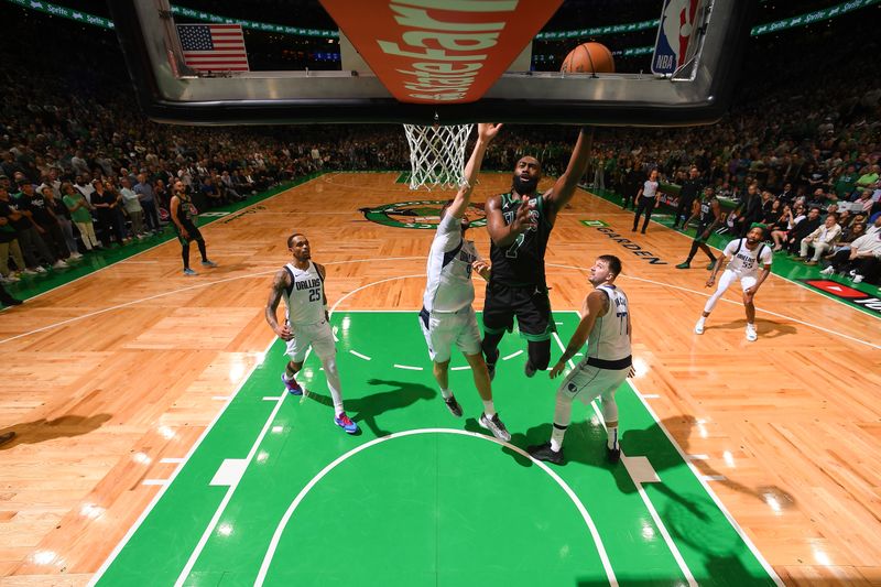 BOSTON, MA - JUNE 9: Jaylen Brown #7 of the Boston Celtics drives to the basket during the game against the Dallas Mavericks during Game 2 of the 2024 NBA Finals on June 9, 2024 at the TD Garden in Boston, Massachusetts. NOTE TO USER: User expressly acknowledges and agrees that, by downloading and or using this photograph, User is consenting to the terms and conditions of the Getty Images License Agreement. Mandatory Copyright Notice: Copyright 2024 NBAE  (Photo by Brian Babineau/NBAE via Getty Images)