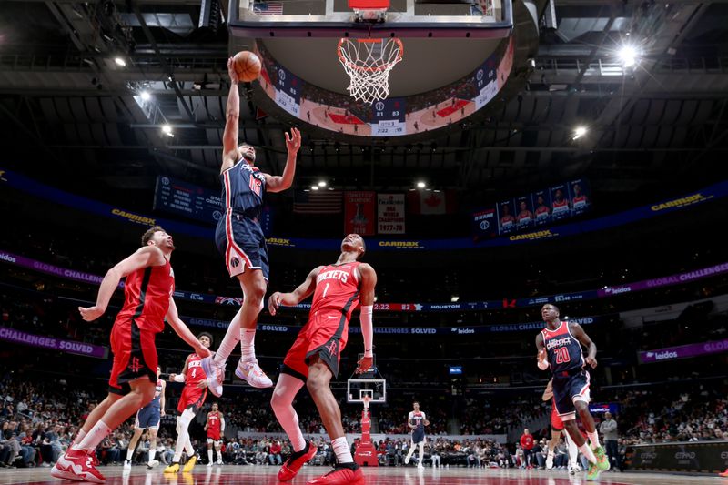 WASHINGTON, DC -? APRIL 9: Anthony Gill #16 of the Washington Wizards drives to the basket against the Houston Rockets  on April 9, 2023 at Capital One Arena in Washington, DC. NOTE TO USER: User expressly acknowledges and agrees that, by downloading and or using this Photograph, user is consenting to the terms and conditions of the Getty Images License Agreement. Mandatory Copyright Notice: Copyright 2023 NBAE (Photo by Stephen Gosling/NBAE via Getty Images)