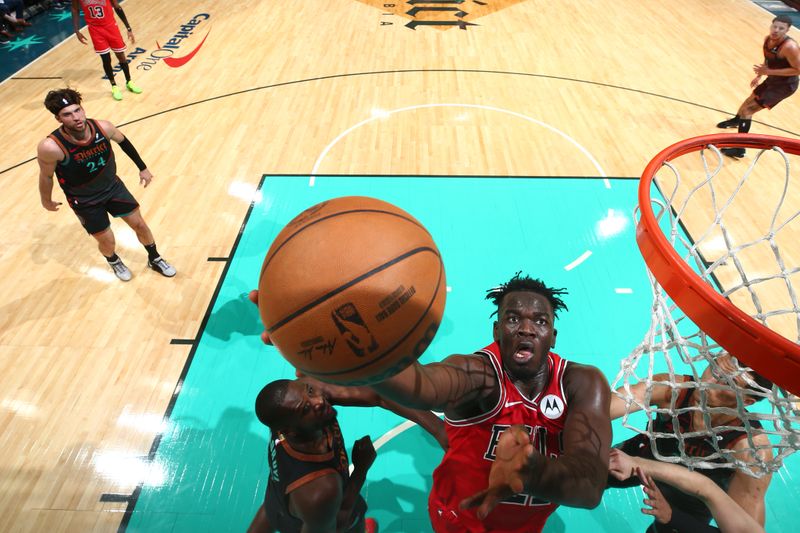 WASHINGTON, DC -? APRIL 12: Adama Sanogo #21 of the Chicago Bulls shoots the ball during the game against the Washington Wizards on April 12, 2024 at Capital One Arena in Washington, DC. NOTE TO USER: User expressly acknowledges and agrees that, by downloading and or using this Photograph, user is consenting to the terms and conditions of the Getty Images License Agreement. Mandatory Copyright Notice: Copyright 2024 NBAE (Photo by Stephen Gosling/NBAE via Getty Images)