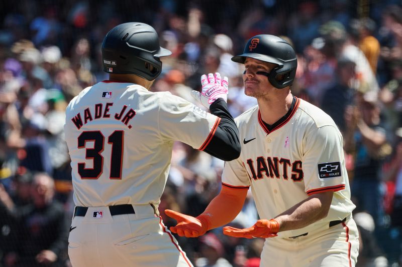 Giants and Reds Ready for a Thrilling Showdown: Betting Odds in Focus