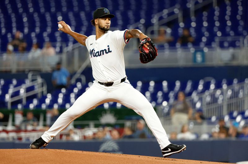 Aug 21, 2024; Miami, Florida, USA;  Miami Marlins starting pitcher Roddery Munoz (71) pitches against the Arizona Diamondbacks in the first inning at loanDepot Park. Mandatory Credit: Rhona Wise-USA TODAY Sports