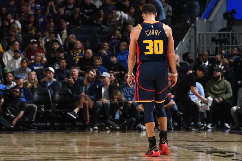 SAN FRANCISCO, CA - JANUARY 5: Stephen Curry #30 of the Golden State Warriors looks on during the game against the Sacramento Kings on January 5, 2025 at Chase Center in San Francisco, California. NOTE TO USER: User expressly acknowledges and agrees that, by downloading and or using this photograph, user is consenting to the terms and conditions of Getty Images License Agreement. Mandatory Copyright Notice: Copyright 2025 NBAE (Photo by Noah Graham/NBAE via Getty Images)