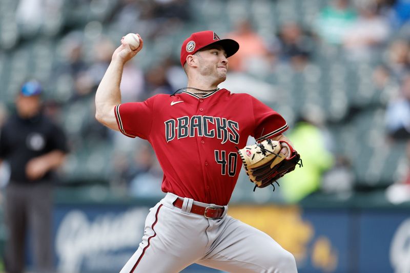 Sep 28, 2023; Chicago, Illinois, USA; Arizona Diamondbacks relief pitcher Bryce Jarvis (40) delivers a pitch against the Chicago White Sox during the first inning at Guaranteed Rate Field. Mandatory Credit: Kamil Krzaczynski-USA TODAY Sports