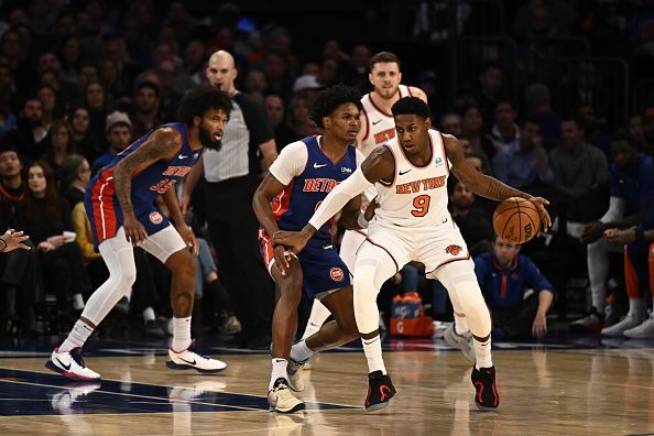 NEW YORK, NY - NOVEMBER 30: RJ Barrett #9 of the New York Knicks handles the ball during the game against the Detroit Pistons on November 30, 2023 at Madison Square Garden in New York City, New York.  NOTE TO USER: User expressly acknowledges and agrees that, by downloading and or using this photograph, User is consenting to the terms and conditions of the Getty Images License Agreement. Mandatory Copyright Notice: Copyright 2023 NBAE  (Photo by David Dow/NBAE via Getty Images)