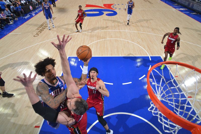 PHILADELPHIA, PA - APRIL 17: Kelly Oubre Jr. #9 of the Philadelphia 76ers drives to the basket during the game against the Miami Heat during the 2024 NBA Play-In Tournament on April 17, 2024 at the Wells Fargo Center in Philadelphia, Pennsylvania NOTE TO USER: User expressly acknowledges and agrees that, by downloading and/or using this Photograph, user is consenting to the terms and conditions of the Getty Images License Agreement. Mandatory Copyright Notice: Copyright 2024 NBAE (Photo by Jesse D. Garrabrant/NBAE via Getty Images)