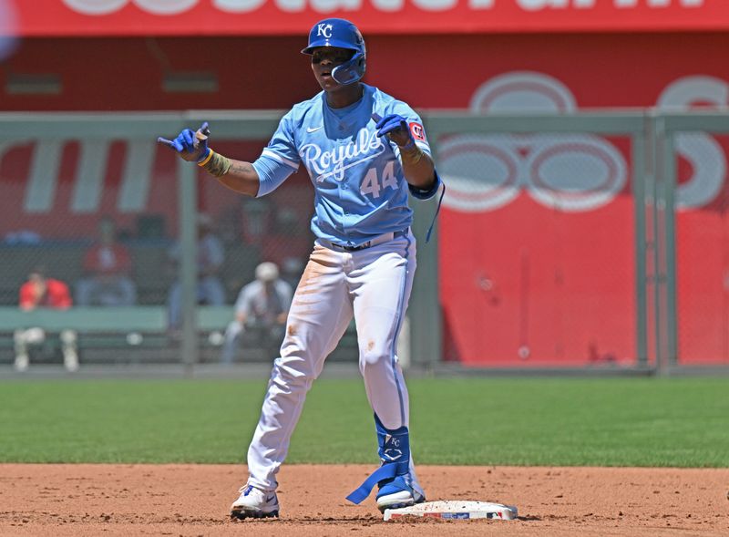 May 18, 2025; Kansas City, Missouri, USA;  Kansas City Royals center fielder Dairon Blanco (44) reacts after hitting an RBI double in the fourth inning against the St. Louis Cardinals at Kauffman Stadium. Mandatory Credit: Peter Aiken-Imagn Images