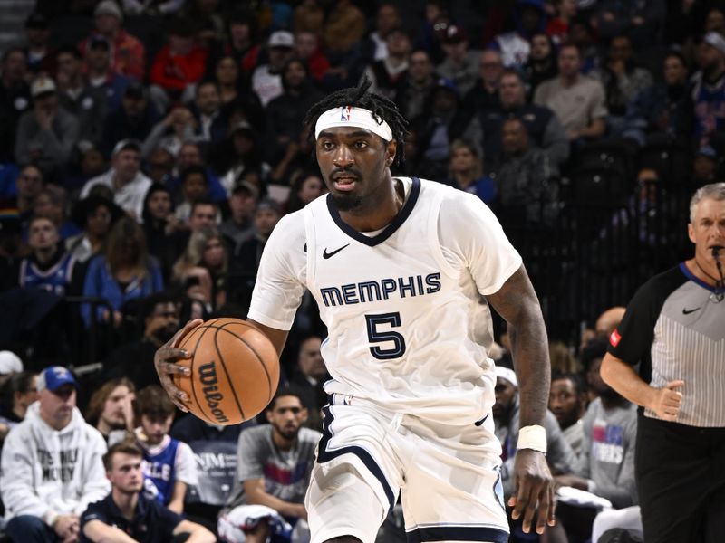 PHILADELPHIA, PA - MARCH 6:  Vince Williams Jr. #5 of the Memphis Grizzlies handles the ball during the game against the Philadelphia 76ers on March 6, 2024 at the Wells Fargo Center in Philadelphia, Pennsylvania NOTE TO USER: User expressly acknowledges and agrees that, by downloading and/or using this Photograph, user is consenting to the terms and conditions of the Getty Images License Agreement. Mandatory Copyright Notice: Copyright 2024 NBAE (Photo by David Dow/NBAE via Getty Images)