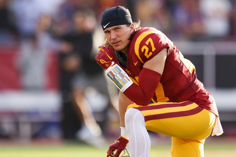 Nov 4, 2023; Los Angeles, California, USA; USC Trojans safety Bryson Shaw (27) looks on before a game against the Washington Huskies at United Airlines Field at Los Angeles Memorial Coliseum. Mandatory Credit: Jessica Alcheh-USA TODAY Sports