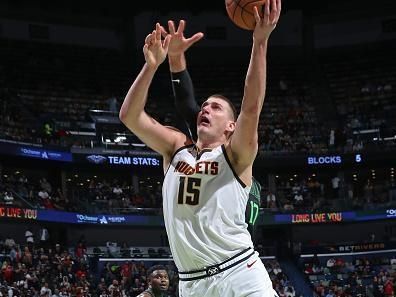 NEW ORLEANS, LA - NOVEMBER 17: Nikola Jokic #15 of the Denver Nuggets drives to the basket during the game against the New Orleans Pelicans during the In-Season Tournament on November 17, 2023 at the Smoothie King Center in New Orleans, Louisiana. NOTE TO USER: User expressly acknowledges and agrees that, by downloading and or using this Photograph, user is consenting to the terms and conditions of the Getty Images License Agreement. Mandatory Copyright Notice: Copyright 2023 NBAE (Photo by Layne Murdoch Jr./NBAE via Getty Images)