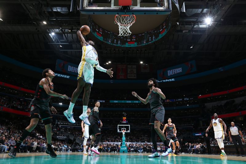 WASHINGTON, DC -? FEBRUARY 27: Jonathan Kuminga #00 of the Golden State Warriors dunks the ball during the game against the Washington Wizards on February 27, 2024 at Capital One Arena in Washington, DC. NOTE TO USER: User expressly acknowledges and agrees that, by downloading and or using this Photograph, user is consenting to the terms and conditions of the Getty Images License Agreement. Mandatory Copyright Notice: Copyright 2024 NBAE (Photo by Stephen Gosling/NBAE via Getty Images)