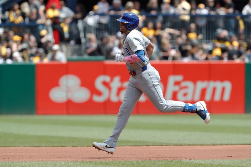 May 12, 2024; Pittsburgh, Pennsylvania, USA;  Chicago Cubs third baseman Christopher Morel (5) circles the bases on a two run home run against the Pittsburgh Pirates d1i/ at PNC Park. Mandatory Credit: Charles LeClaire-USA TODAY Sports