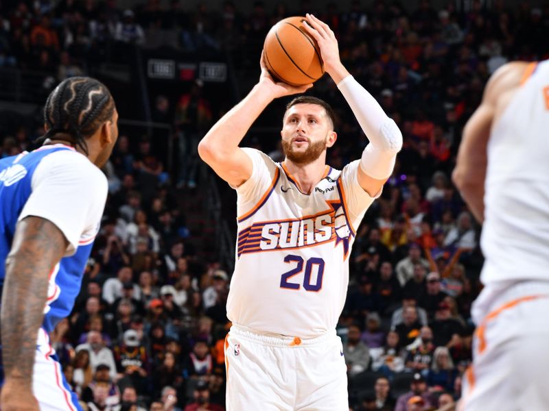 PHOENIX, AZ - NOVEMBER 4: Jusuf Nurkic #20 of the Phoenix Suns shoots the ball during the game against the Philadelphia 76ers on November 4, 2024 at Footprint Center in Phoenix, Arizona. NOTE TO USER: User expressly acknowledges and agrees that, by downloading and or using this photograph, user is consenting to the terms and conditions of the Getty Images License Agreement. Mandatory Copyright Notice: Copyright 2024 NBAE (Photo by Barry Gossage/NBAE via Getty Images)