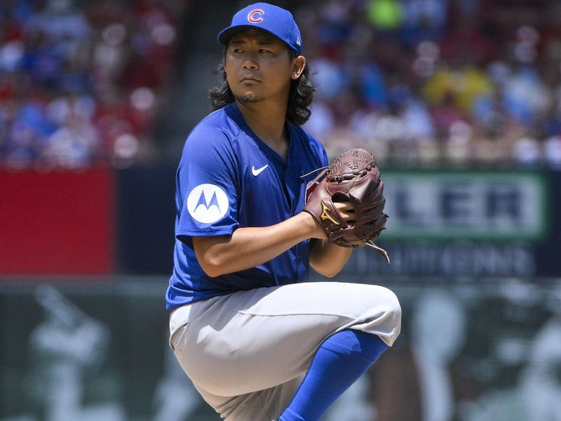 Jun 26, 2025; St. Louis, Missouri, USA;  Chicago Cubs starting pitcher Shota Imanaga (18) pitches against the St. Louis Cardinals during the second inning at Busch Stadium. Mandatory Credit: Jeff Curry-Imagn Images