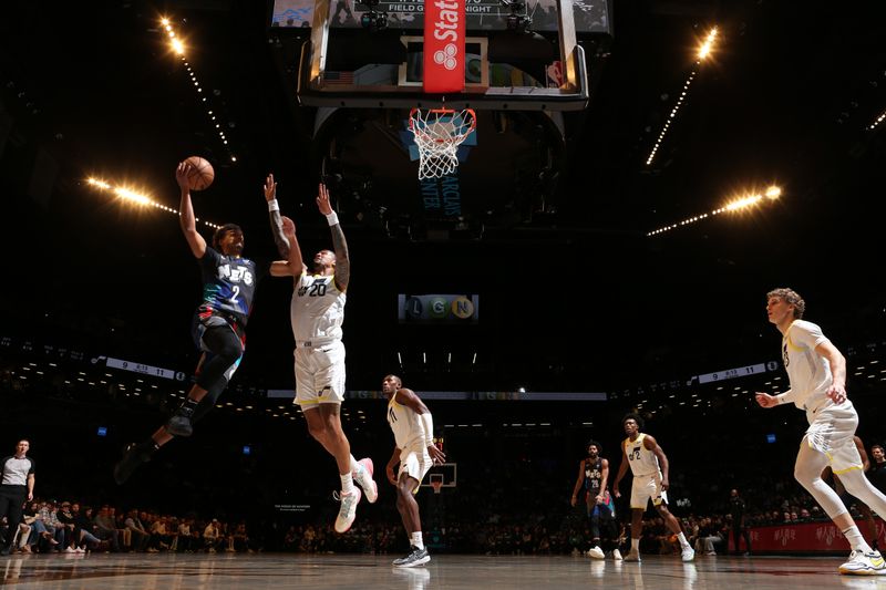 BROOKLYN, NY - JANUARY 29: Cameron Johnson #2 of the Brooklyn Nets drives to the basket during the game against the Utah Jazz on January 29, 2024 at Barclays Center in Brooklyn, New York. NOTE TO USER: User expressly acknowledges and agrees that, by downloading and or using this Photograph, user is consenting to the terms and conditions of the Getty Images License Agreement. Mandatory Copyright Notice: Copyright 2024 NBAE (Photo by Nathaniel S. Butler/NBAE via Getty Images)