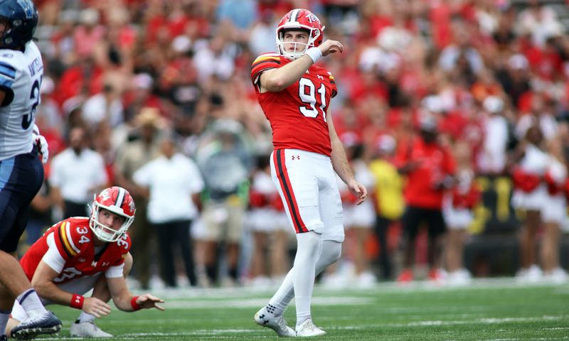 Sep 21, 2024; College Park, Maryland, USA; Maryland Terrapins place kicker Jack Howes (91) kicks a field goal against the Villanova Wildcats during the first quarter at SECU Stadium. Mandatory Credit: Daniel Kucin Jr.-Imagn Images


