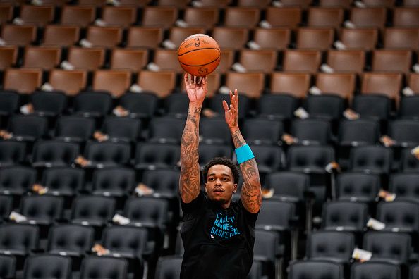 TORONTO, ON - DECEMBER 18: P.J. Washington #25 of the Charlotte Hornets warms up before facing the Toronto Raptors at Scotiabank Arena on December 18, 2023 in Toronto, Ontario, Canada. NOTE TO USER: User expressly acknowledges and agrees that, by downloading and/or using this Photograph, user is consenting to the terms and conditions of the Getty Images License Agreement. (Photo by Andrew Lahodynskyj/Getty Images)