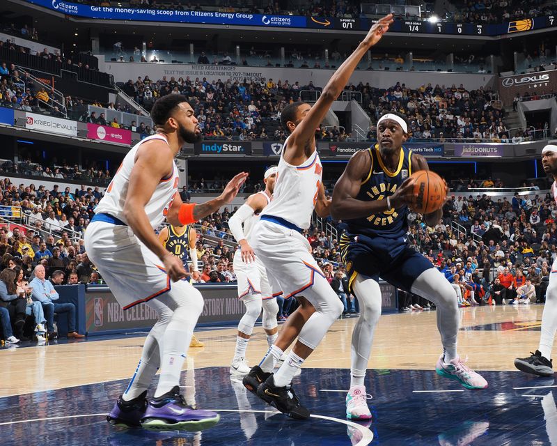 INDIANAPOLIS, IN - FEBRUARY 11:  Pascal Siakam #43 of the Indiana Pacers looks to shoot the ball during the game against the New York Knicks on February 11, 2025 at Gainbridge Fieldhouse in Indianapolis, Indiana. NOTE TO USER: User expressly acknowledges and agrees that, by downloading and or using this Photograph, user is consenting to the terms and conditions of the Getty Images License Agreement. Mandatory Copyright Notice: Copyright 2025 NBAE (Photo by Ron Hoskins/NBAE via Getty Images)