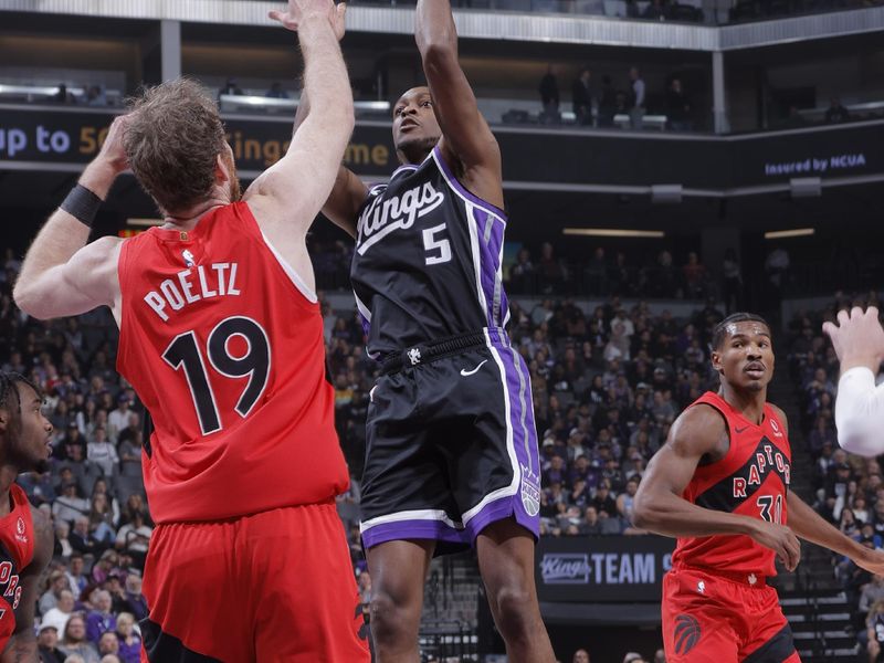 SACRAMENTO, CA - NOVEMBER 6: De'Aaron Fox #5 of the Sacramento Kings shoots the ball during the game against the Toronto Raptors on November 6, 2024 at Golden 1 Center in Sacramento, California. NOTE TO USER: User expressly acknowledges and agrees that, by downloading and or using this Photograph, user is consenting to the terms and conditions of the Getty Images License Agreement. Mandatory Copyright Notice: Copyright 2024 NBAE (Photo by Rocky Widner/NBAE via Getty Images)