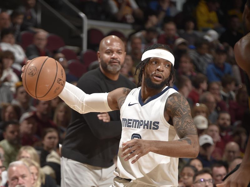 CLEVELAND, OH - APRIL 10: Zavier Simpson #2 of the Memphis Grizzlies dribbles the ball during the game against the Cleveland Cavaliers on April 10, 2024 at Rocket Mortgage FieldHouse in Cleveland, Ohio. NOTE TO USER: User expressly acknowledges and agrees that, by downloading and/or using this Photograph, user is consenting to the terms and conditions of the Getty Images License Agreement. Mandatory Copyright Notice: Copyright 2024 NBAE (Photo by David Liam Kyle/NBAE via Getty Images)